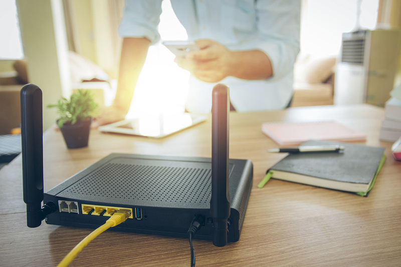 What is an access point and how does it extend your Wi-Fi? | devolo